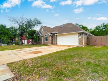11209 Avering LN