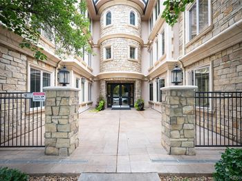 150 S Madison Street