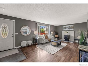 2527 W 104th Circle