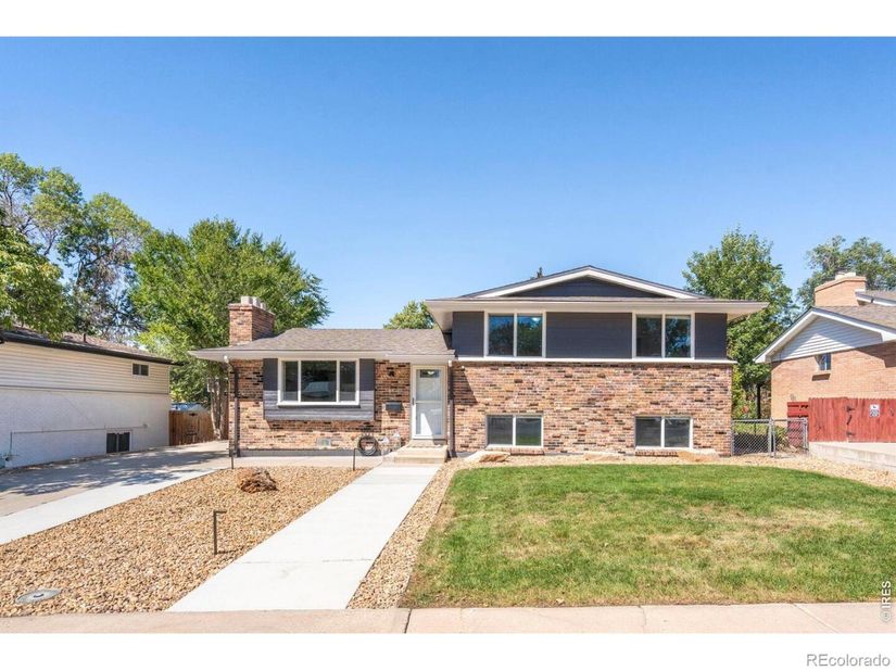 1055 W 7th Ave Dr, Broomfield CO 80020
