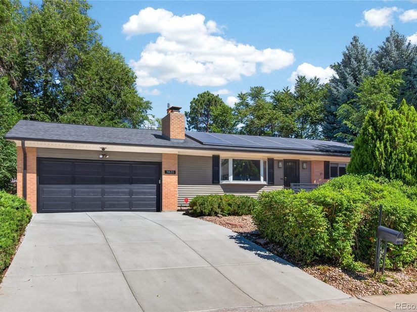 11835 Swadley Drive, Lakewood CO 80215