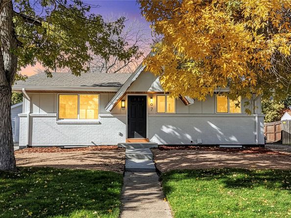 367 S Queen Circle, Lakewood CO 80226