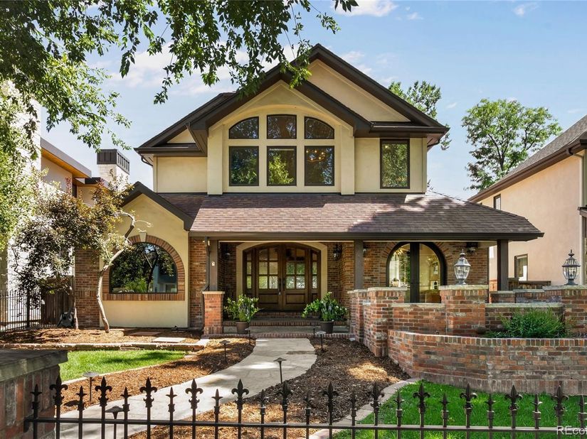 2534 S Saint Paul Street, Denver CO 80210