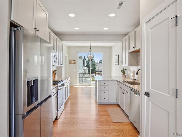 888 S Valentia Street 17103, Denver CO 80247