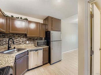 63 S Sable Boulevard