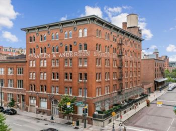 1450 Wynkoop Street