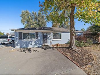 3040 Grape Street