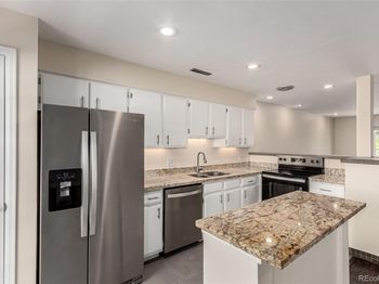 2301 E Fremont Avenue