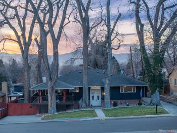 2711 S Pierce Street