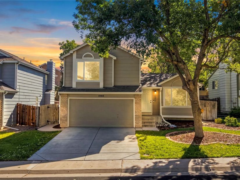 5566 S Ireland Street, Aurora CO 80015