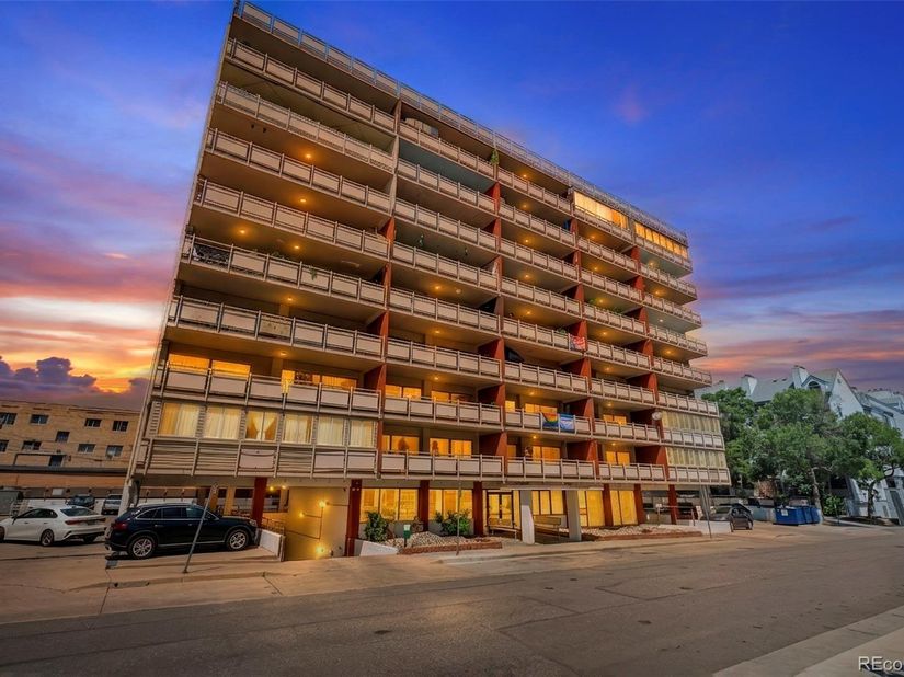 1121 Albion Street 609, Denver CO 80220