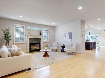 2319 S Columbine Street