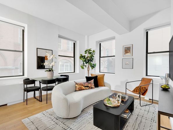 99 John Street 205, New York NY 10038