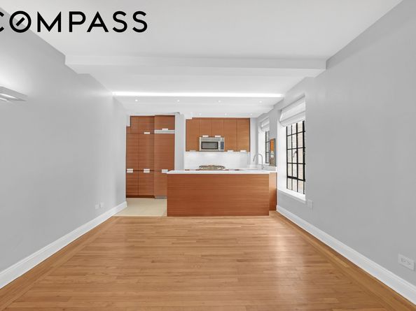 333 East 43rd Street 705, New York NY 10017