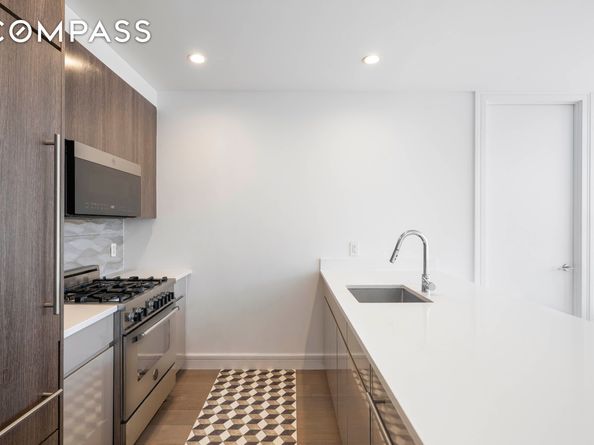 695 6th Avenue 2P, Brooklyn NY 11215