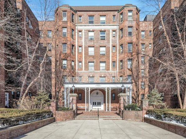 84-51 Beverly Road 1A, Queens NY 11415