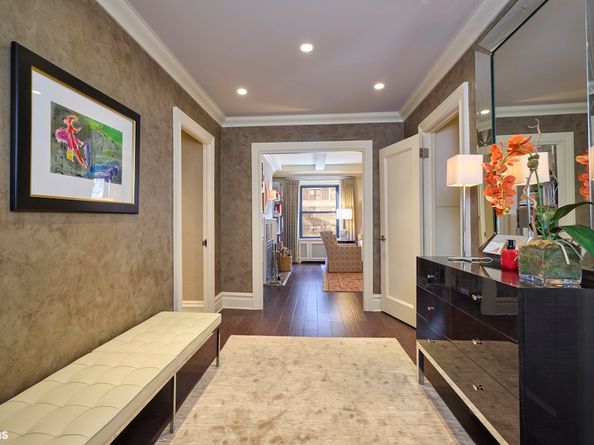 1049 Park Avenue 3A, New York NY 10028