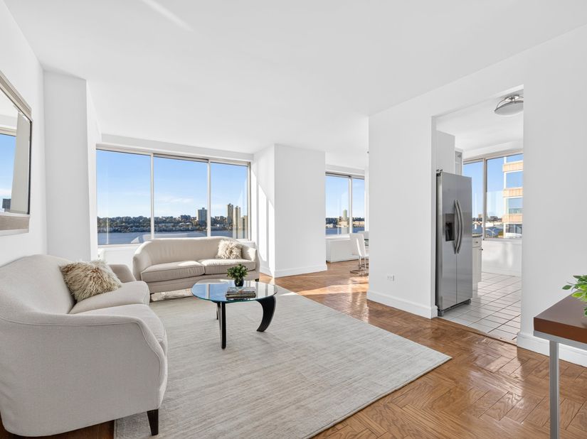 200 Riverside Boulevard 7A, New York NY 10069