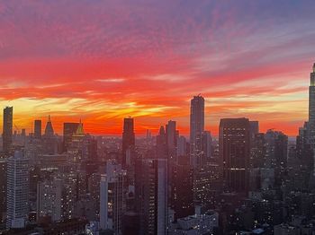 330 East 38th Street