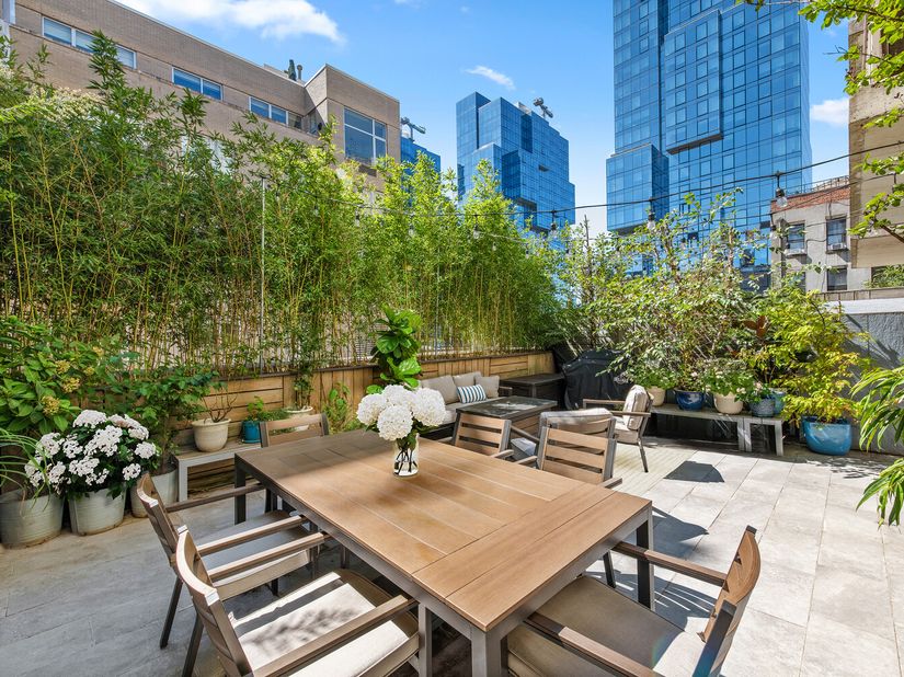 26 Broadway 204, Brooklyn NY 11249