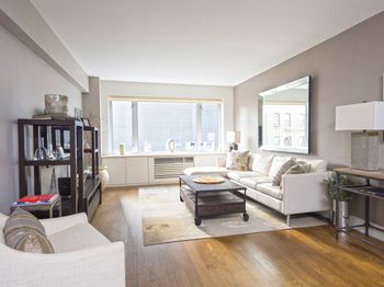 211 East 51st Street
