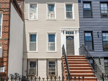 61 Hull Street