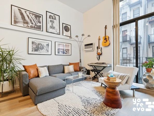 215 East 24th Street 222, New York NY 10010
