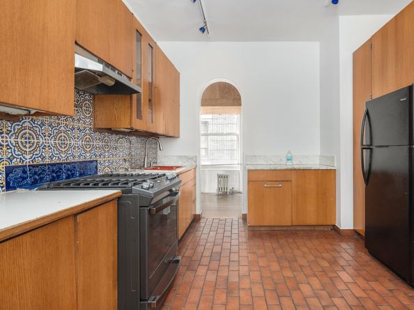 380 Riverside Drive 2D, New York NY 10025