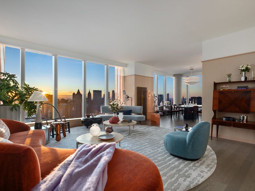 252 South Street 77J, New York NY 10002