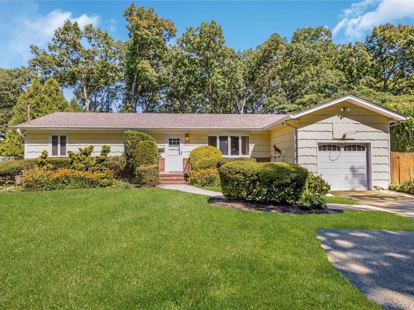 373 Nicolls Road, Deer Park NY 11729