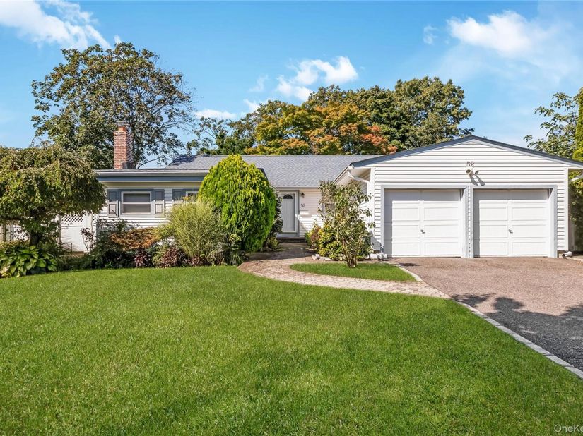 52 Voorhis Drive, Old Bethpage NY 11804