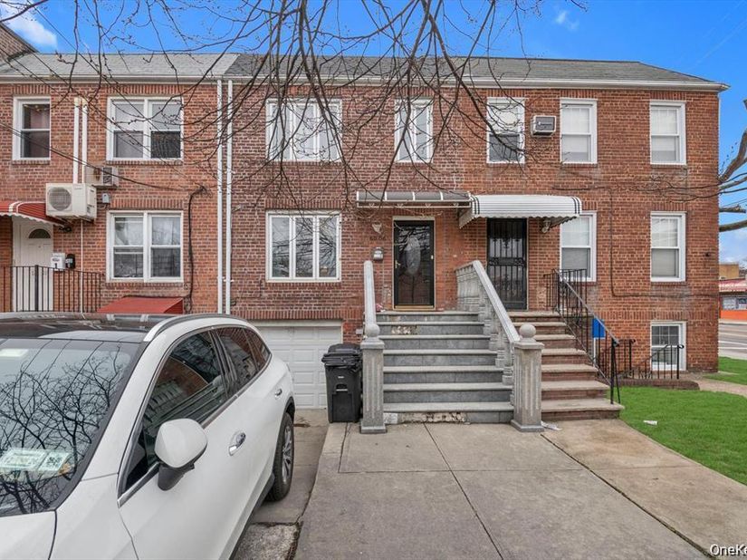 6906 Fresh Meadow Lane, Fresh Meadows NY 11365