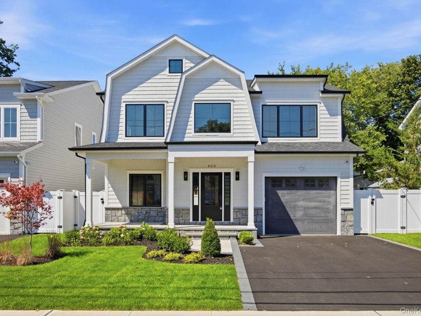 400 Langley Avenue, West Hempstead NY 11552