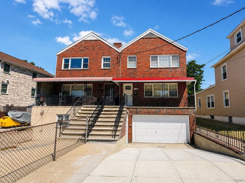 2887 Lamport Place, Bronx NY 10465
