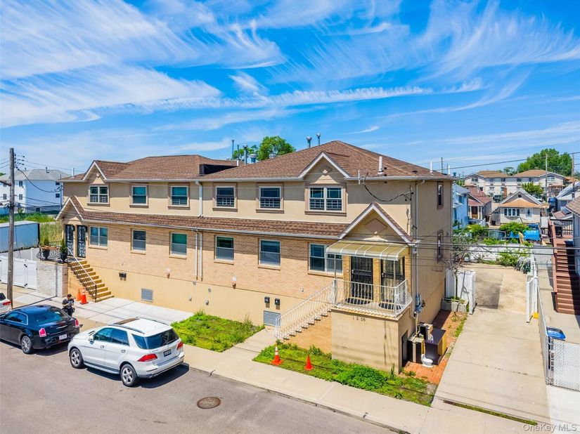 10205 Davenport Court, Howard Beach NY 11414