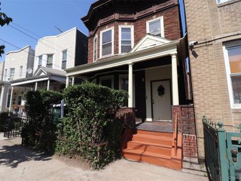 1918 Holland Avenue