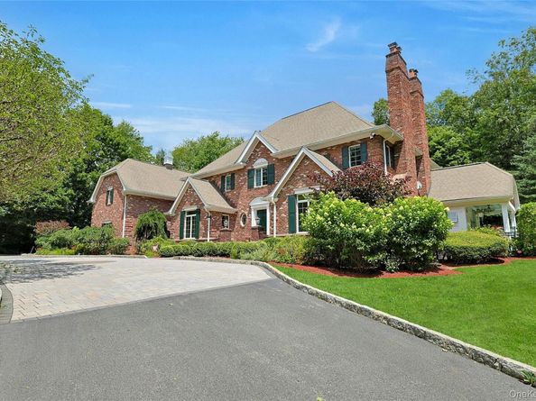 10 Hidden Oak Road, Armonk NY 10504