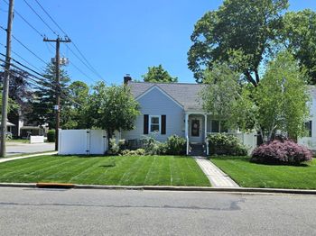 3 Benjamin Avenue