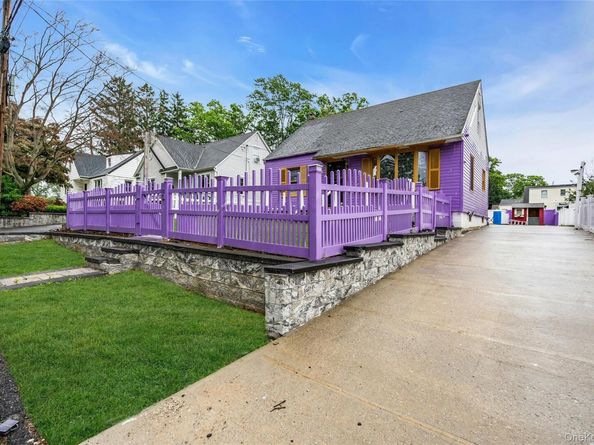 80 E 19th Street, Huntington Station NY 11746