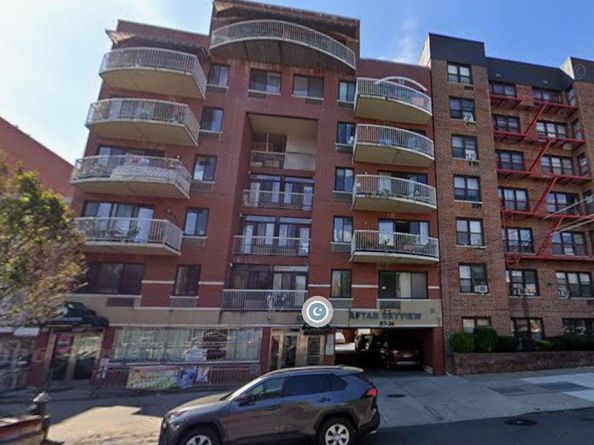 87-26 175th Street 6C, Jamaica NY 11432