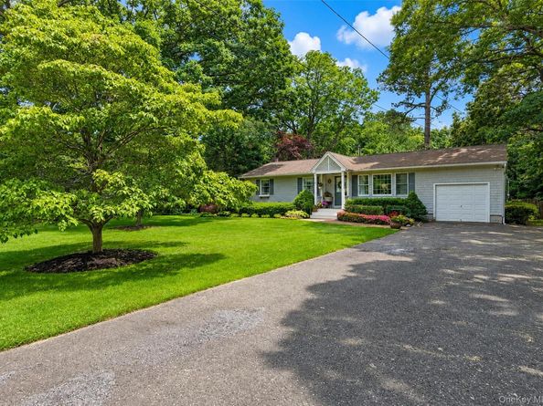 816 Blair Street, Bohemia NY 11716