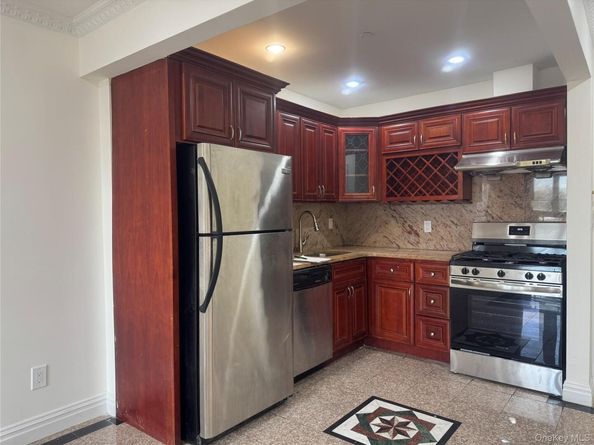 11128 37th Avenue 3D, Corona NY 11368