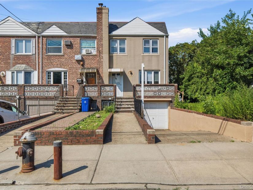 5750 82nd Street, Middle Village NY 11379