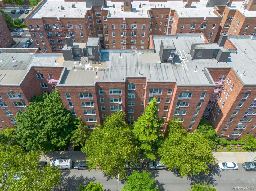 110-15 71st Road 6K, Forest Hills NY 11375