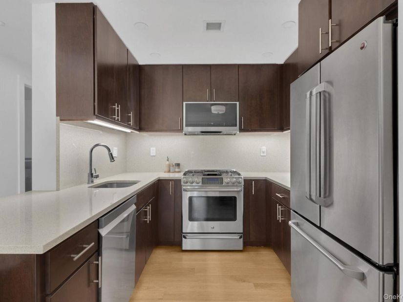 152 E 118th Street 4C, New York (Manhattan) NY 10035