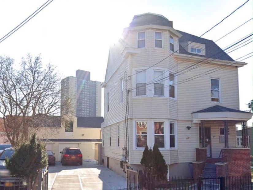 846 E 215th Street, Bronx NY 10467
