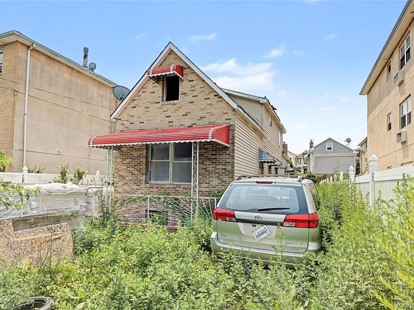 2923 Bruner Avenue, Bronx NY 10469