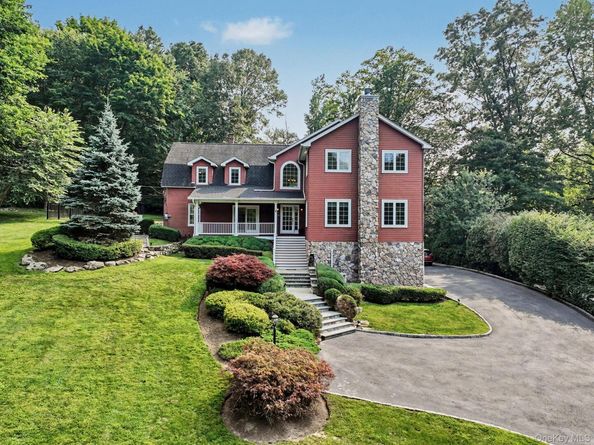 1800 Saw Mill River Road, White Plains NY 10607