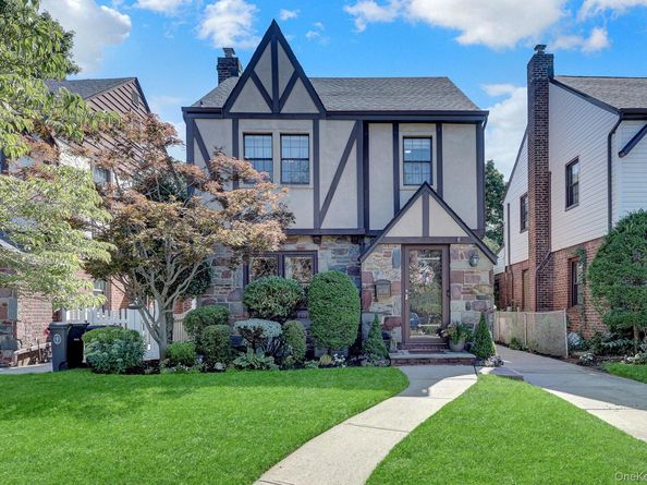 87-63 253rd Street, Bellerose NY 11426