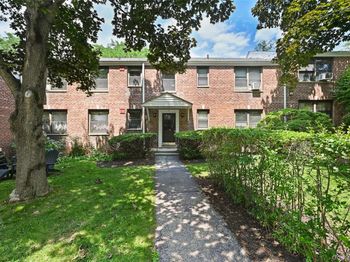 5 Rockledge Avenue